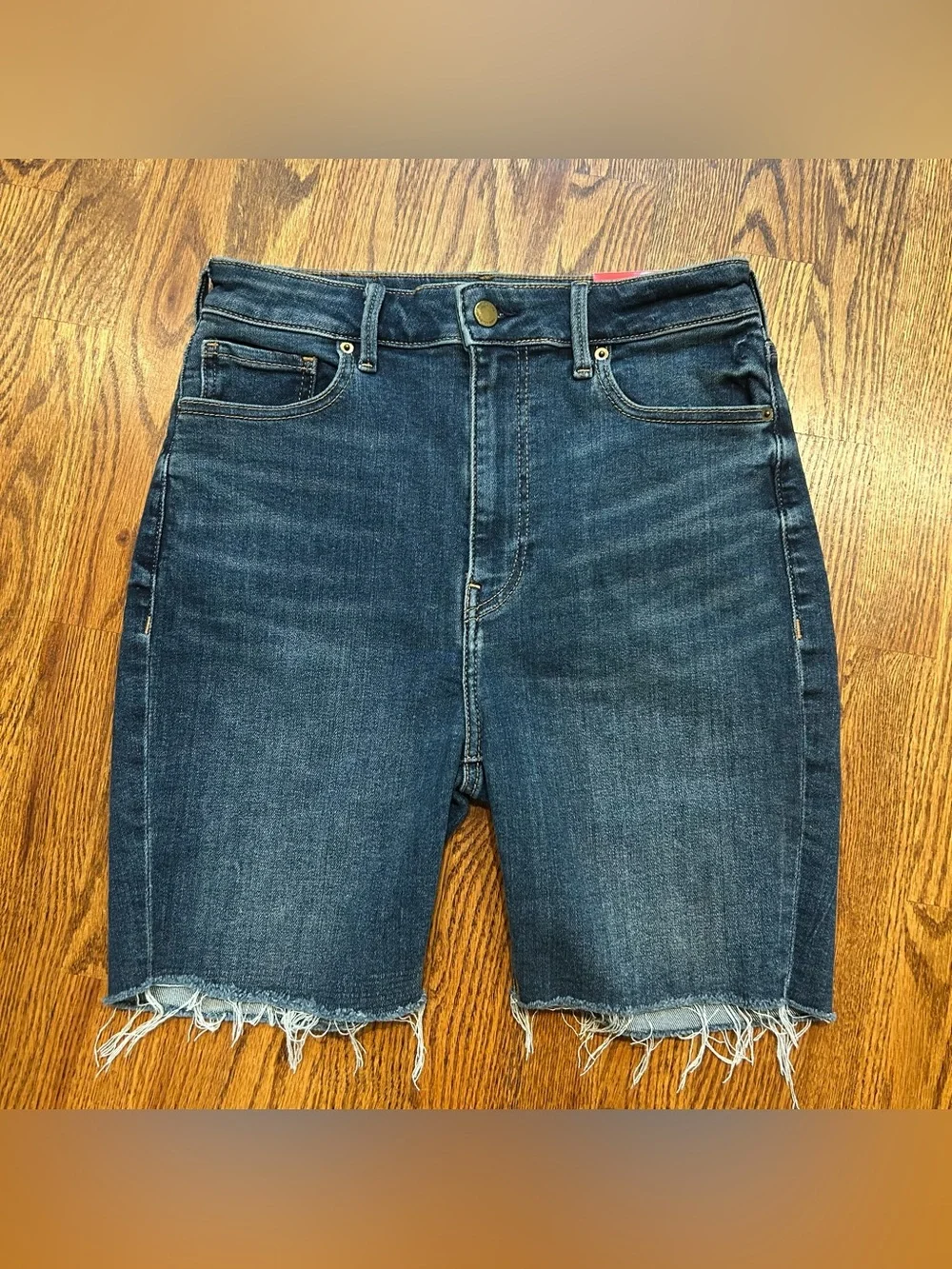 True Religion Ricky Relaxed Straight Mid Rise Cut Off Shorts 31x7 NEW Denim Blue